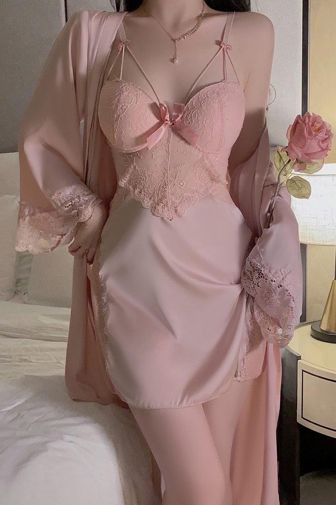 Cute A-Line Lace Appliques V-Neck Short Nightgown and Robe Set