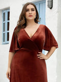 Mature A-Line V-Neck Plus Size Velvet Maxi Evening Dress with Sleeves