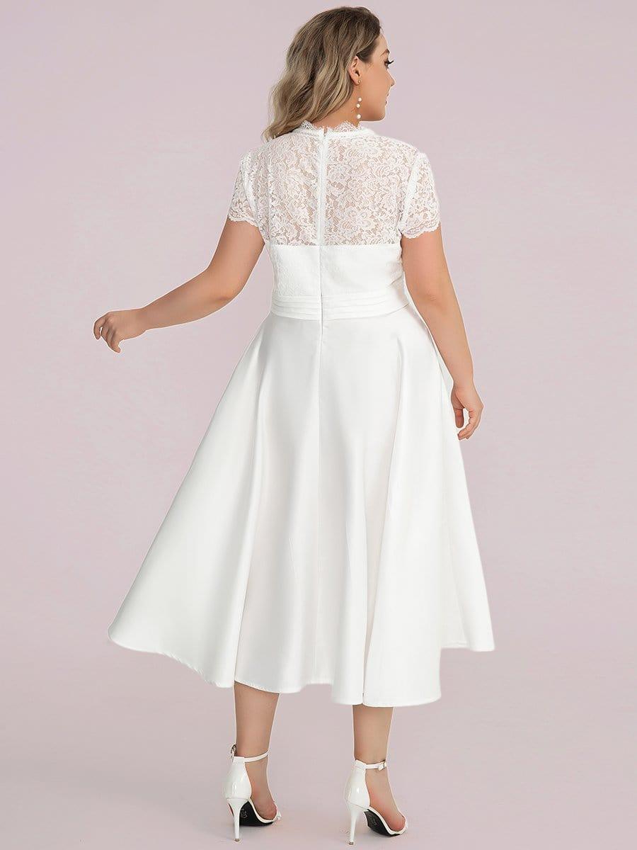 A-Line Plus Size V-Neck Lace Empire-Waist Cocktail Dress with Pockets