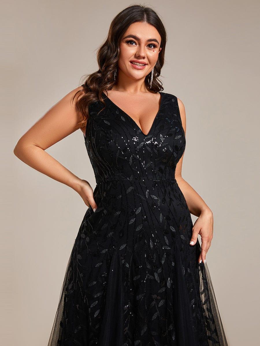 Plus Size A-Line  Sparkling Sleeveless Formal Evening Dress with Sequins