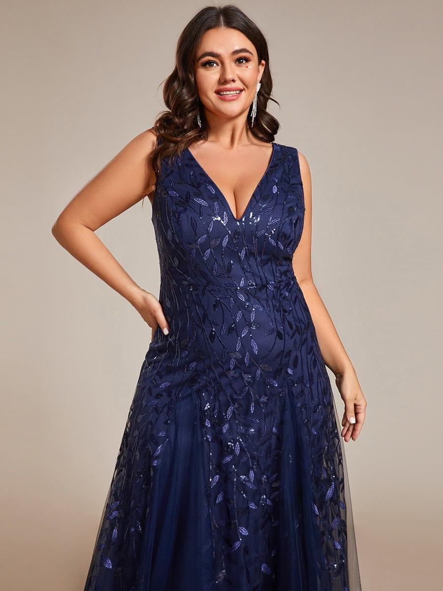 Plus Size A-Line  Sparkling Sleeveless Formal Evening Dress with Sequins