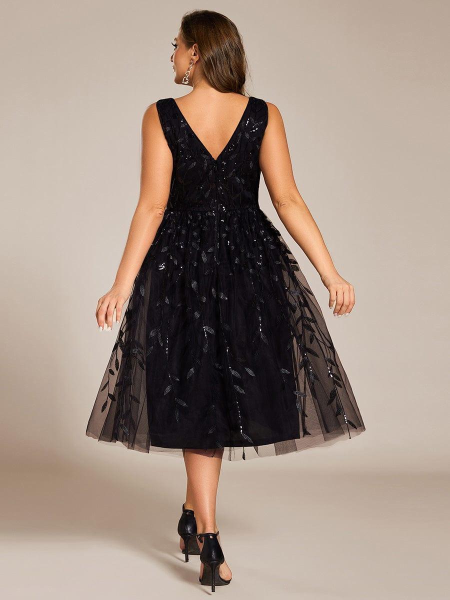 Plus Size A-Line Sleeveless Sequins Appliques Wedding Guest Dress