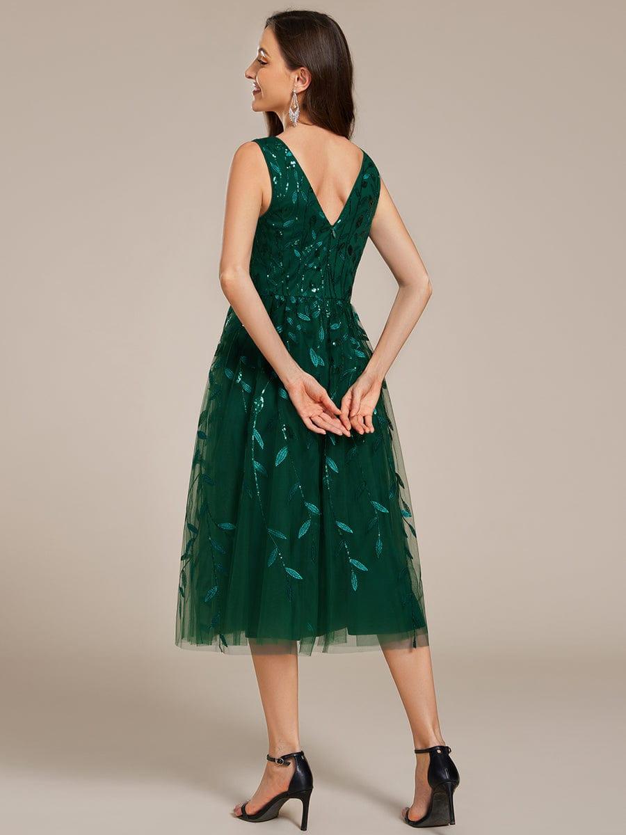 A-Line V-Neck Appliques Sleeveless Empire-Waist Wedding Guest Dress