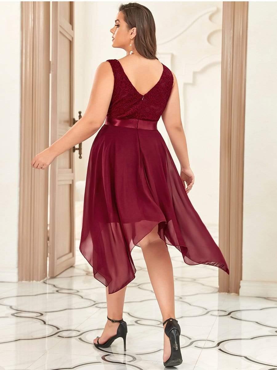 Plus Size A-Line Ruffles V-Neck Prom Lace Dress for Women