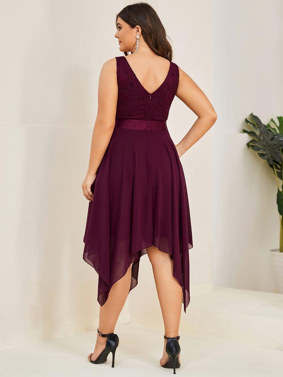 Plus Size A-Line Ruffles V-Neck Prom Lace Dress for Women