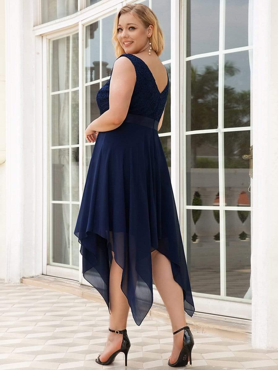Plus Size A-Line Ruffles V-Neck Prom Lace Dress for Women