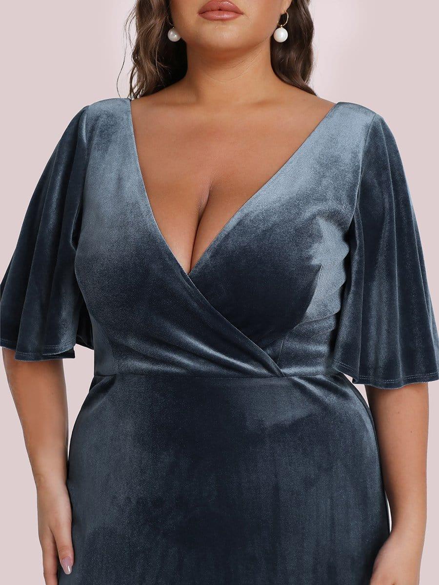 Mature A-Line V-Neck  Plus Size Velvet Maxi Evening Dress with Sleeves